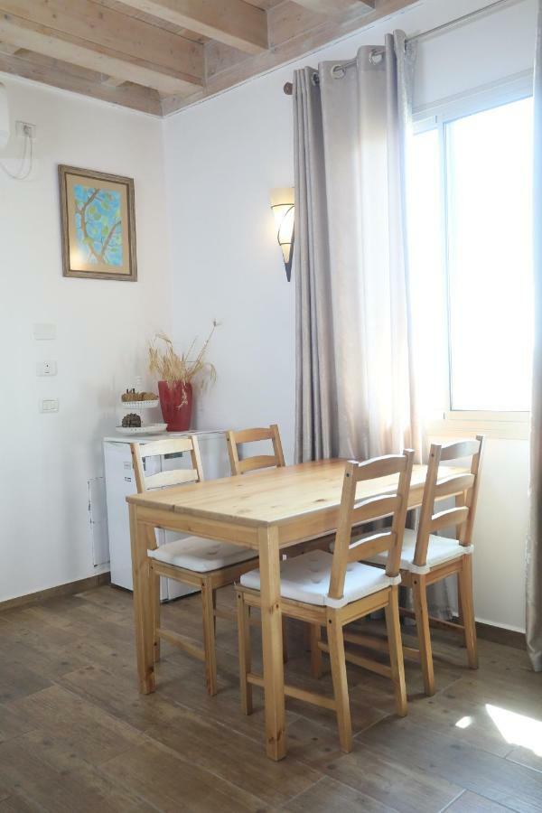 Lakeside Terrace Neot Golan Exterior foto